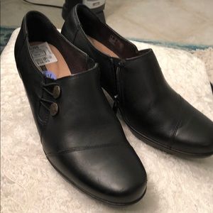 Clarks bootie shoes